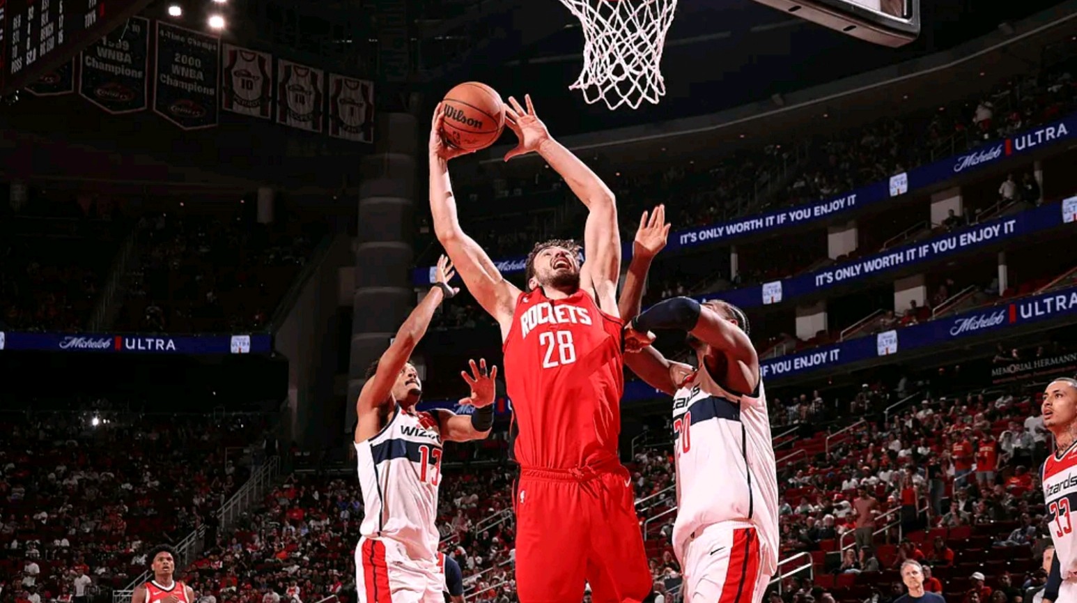 火箭翻盘爵士，约基奇关键制胜