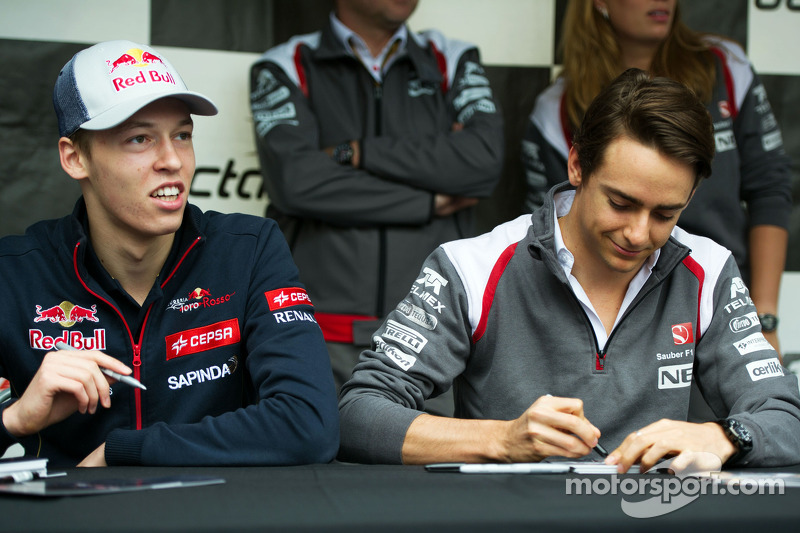 索伯车队碾压红牛车队，塞恩斯刷新纪录