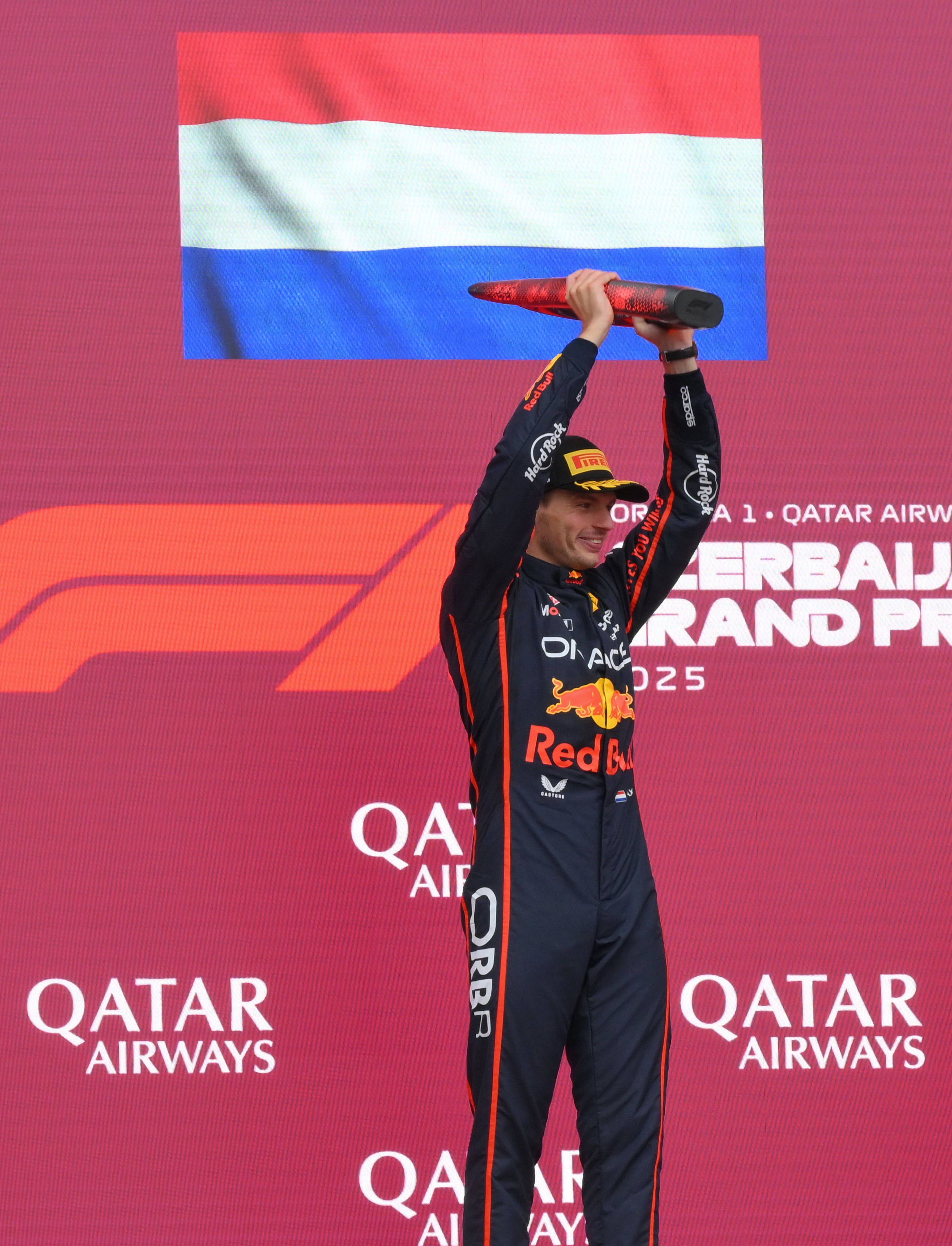 威廉姆斯鏖战红牛车队，拉塞尔刷新纪录