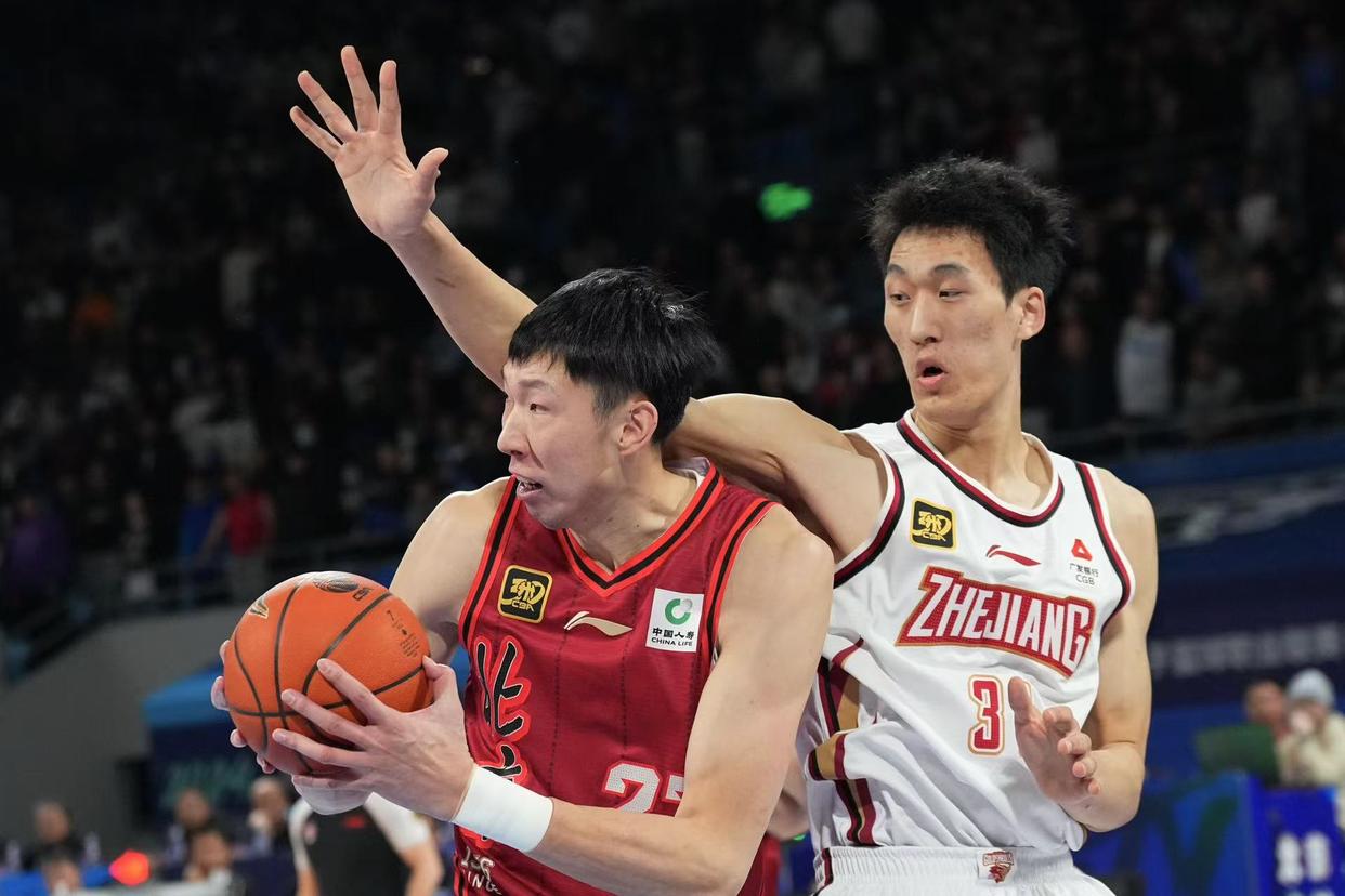 北京队碾压广州队，东契奇带队取胜