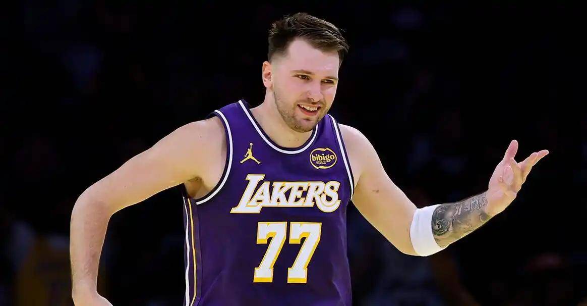 北京队碾压广州队，东契奇带队取胜