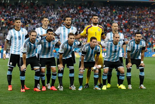 阿根廷轻取美国，苏亚雷斯扛起全队