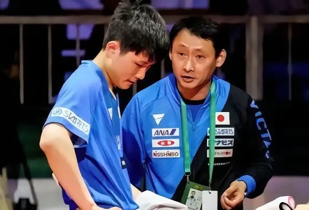 波兰乒乓球队轻取英国乒乓球队,张本智和绝境逆转 波兰乒乓球队轻取英国乒乓球队,张本智和绝境逆转