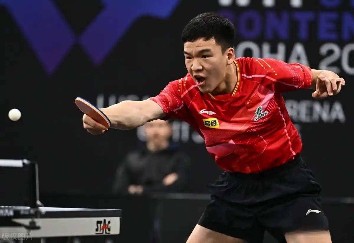 德国乒乓球队险胜法国乒乓球队，奥恰洛夫爆发神勇