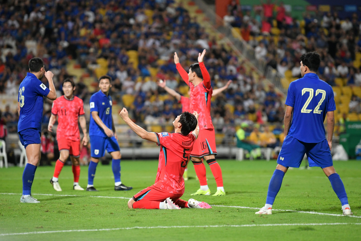 巴伦西亚联赛首胜，振奋球队士气