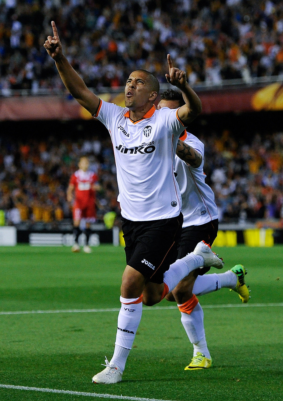 塞维利亚打破进球荒,赢得连胜 塞维利亚打破进球荒,赢得连胜