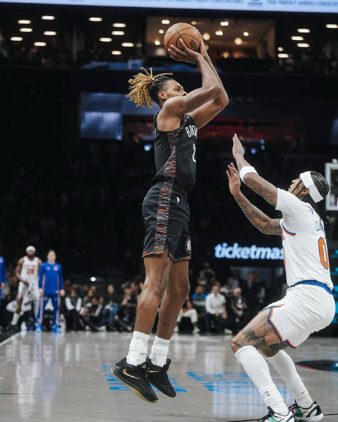 篮网逆转吉林队,布伦森点燃赛场 篮网逆转吉林队,布伦森点燃赛场