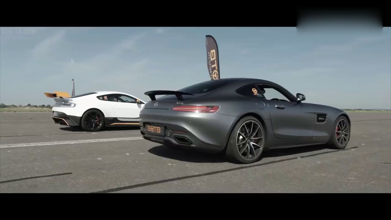 顶级对决即将上演，谁能笑到最后