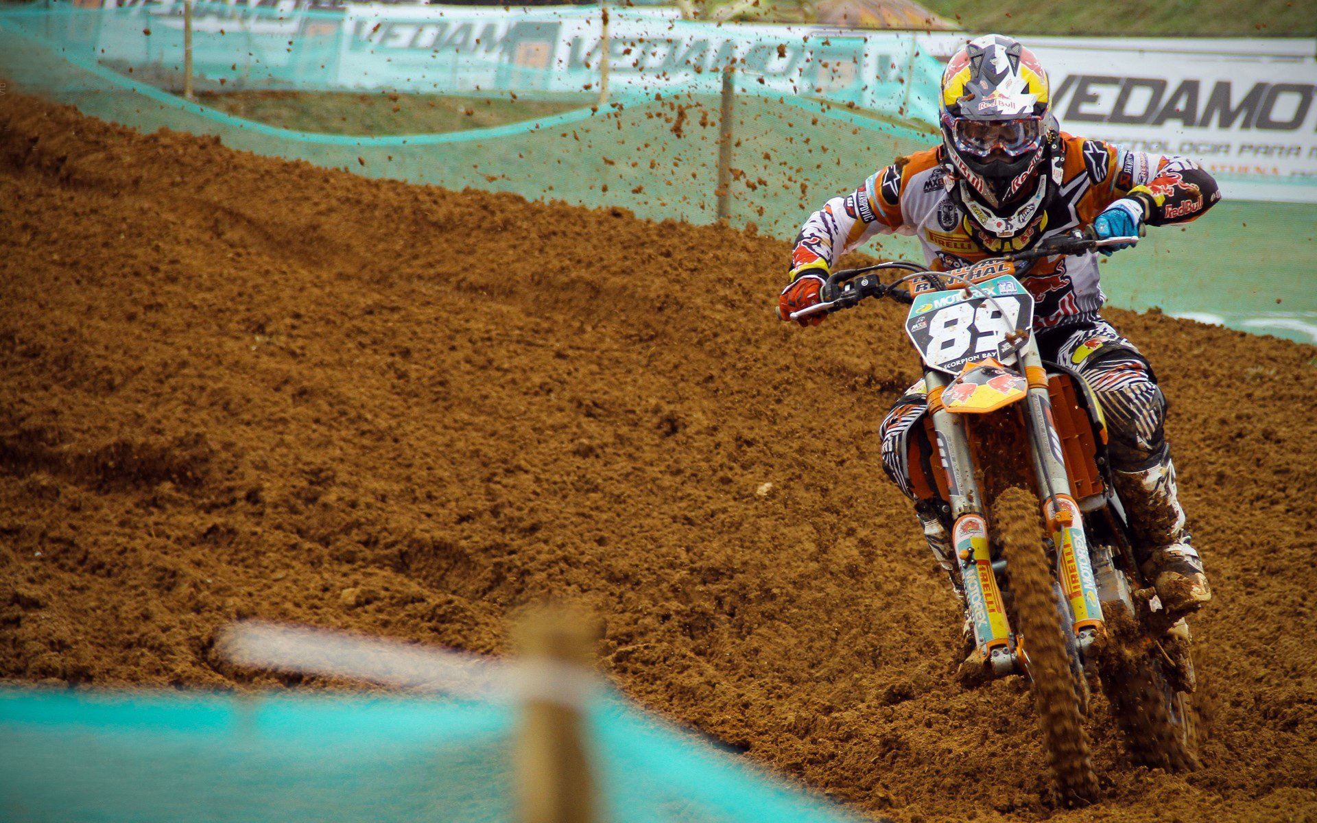 德国轻取丹麦展现团队美学，若日尼奥硬仗之王诠释中场哲学