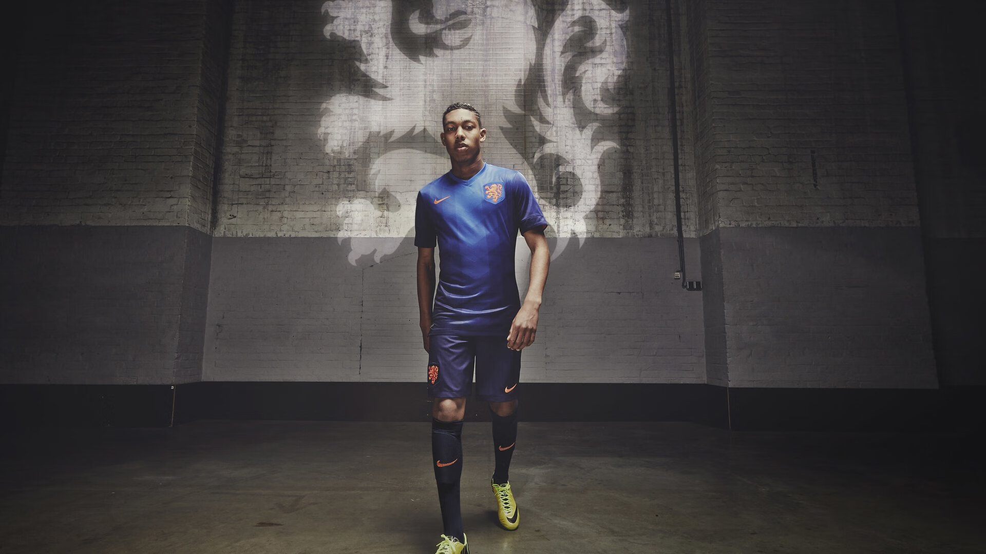 绿茵场上的绝对统治,巴斯托尼攻防一体,哥斯达黎加全面压制秘鲁